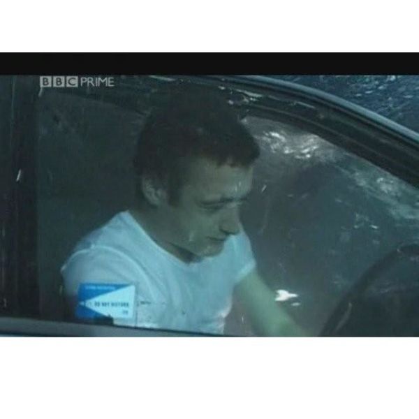 4 USB Ports 10000mah 12v Portable Car Battery Jump Starter With Emergency Tools