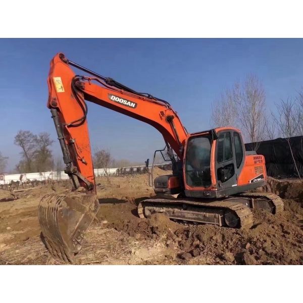 Buy DX150 Used Doosan Excavator With 2500mm Stick Length And 59.8kN Stick Digging Force at wholesale prices
