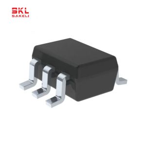 SN74LVC1G10DCKR IC Chip NAND Gate IC 1 Channel Single 3 Input 5.5V Integrated