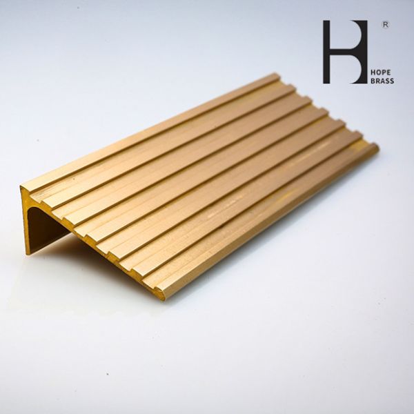Buy C26800 24mm Width Brass Anti Skid Stair Nosing For Floor Edging at wholesale prices