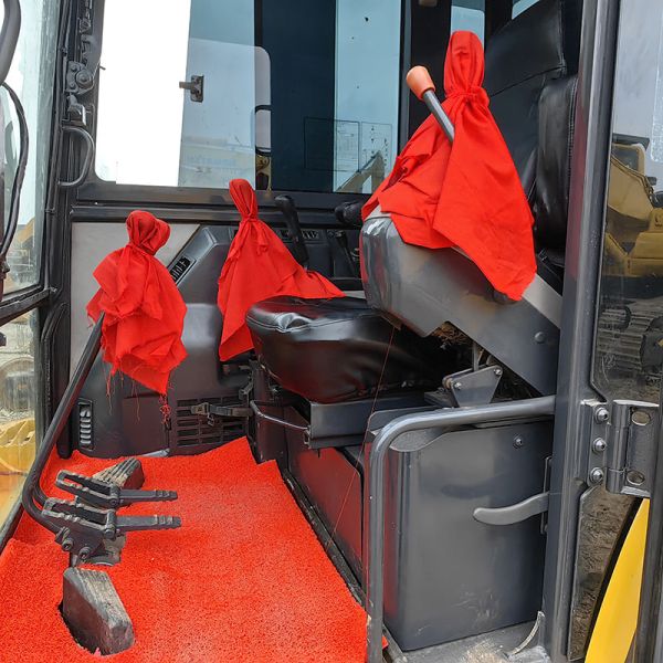 5T Tracked Small Used Komatsu Excavators PC56-7 Hydraulic Crawler