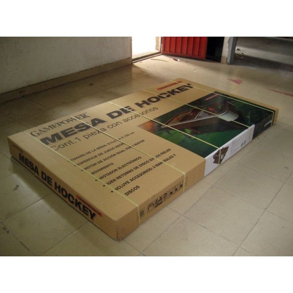 Indoor Entertainment 7 Foot Folding Air Hockey Table Easy Assembly With All Accessories