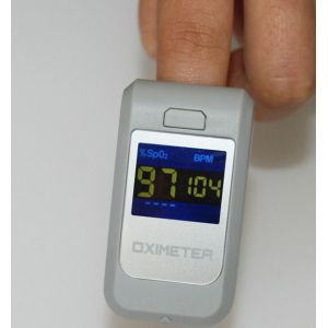 Quality Portable Fingertip Pulse Oximeter Visible / Audible Alarm For Spo2 And Pr for sale
