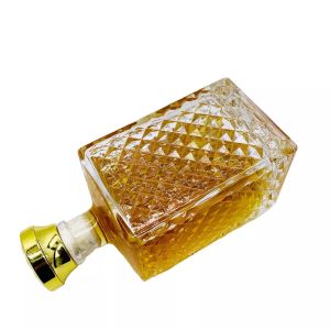 Body Material Glass Bottle for High Grade Gin Vodka Whisky Unique Design