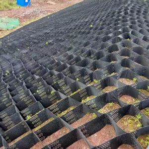 Railway Embankment Stabilization Welded Geocell 150mm Height HDPE Green ESCR