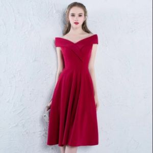 China 100% Pure Tencel Cotton Fabric 210gsm Red Lyocell Midi Dress on sale