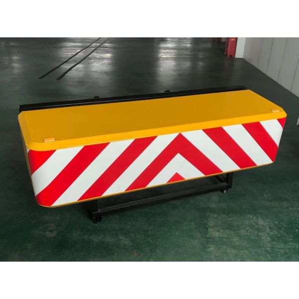 Buy Yellow Color Aluminum Anti Vehicle Barriers For Garbage Truck at wholesale prices