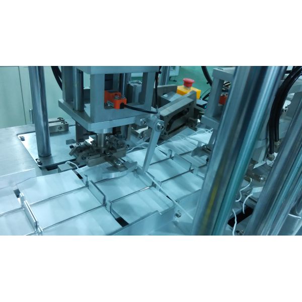 Buy Ultrasonic automatic dust face mask making machine With High Efficiency at wholesale prices