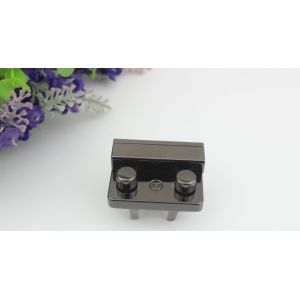 Handbag hardware suppliers wholesale light gold metal push lock