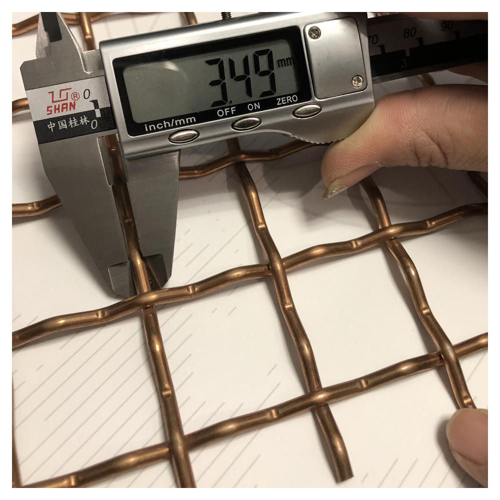 Burnished Brass Crimped Decorative Woven Metal Mesh 1.5m Width