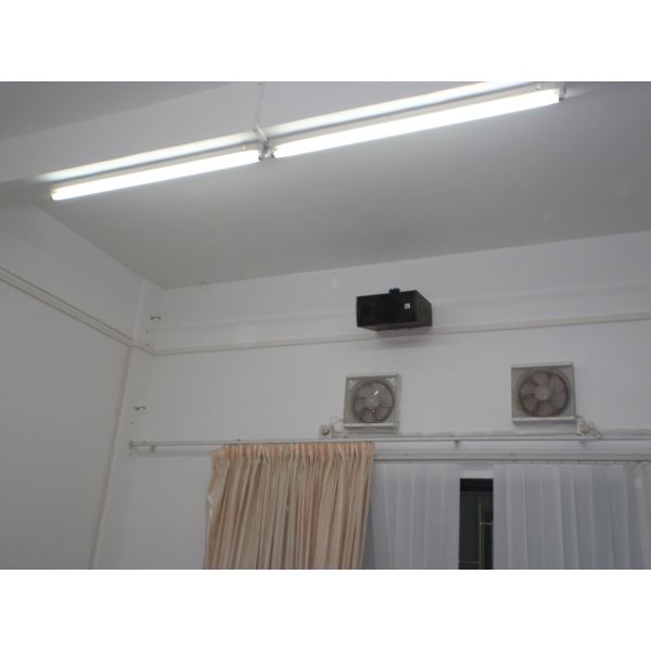 Two Way Coaxial Powered Karaoke Speakers 12 Inch Black Paint