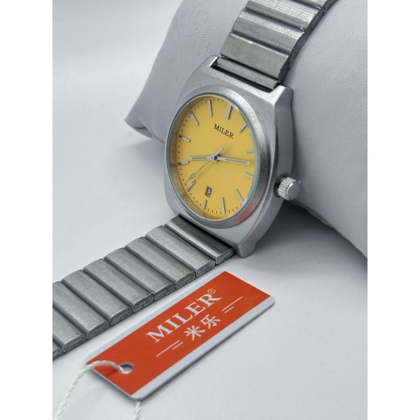 Classic Analog Stainless Steel Strap Watch Round Luminous Dial Mens Silver Strap Watch