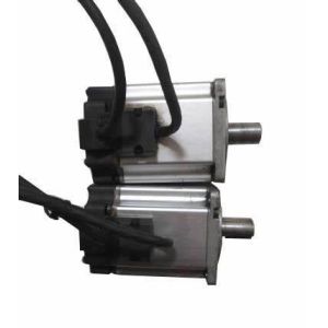 OMRON R88M-G75030T-S2 AC Motor Servomotor 3000 RPM 750W Absolute 200VAC