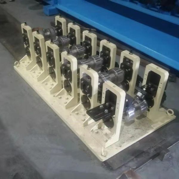 Glavanized Steel Drywall C Profile Roll Forming Machine 1.5mm 100mm For Ceilling System