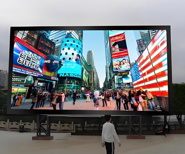 Buy Real Pixel 1R1G1B Score Led Billboard with and 860w/m2 Average Power Consumption at wholesale prices