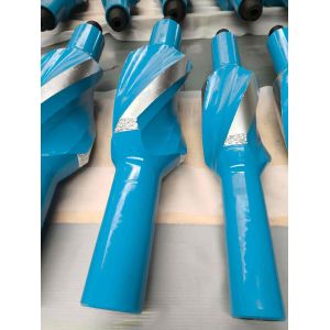 Quality 9-1/4&quot; Spiral integral blade stabilizers 6-1/2&quot; OD body with 4-1/2&quot; Reg. box down and 4&quot; IF box up. for sale