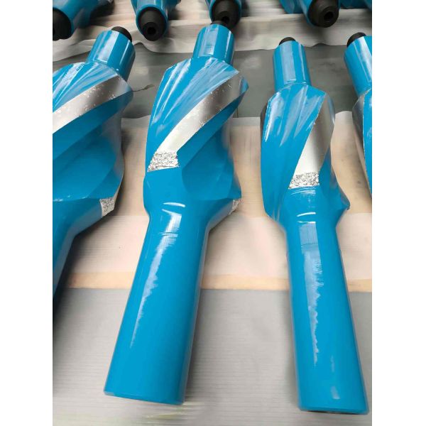 Buy 9-1/4" Spiral integral blade stabilizers 6-1/2" OD body with 4-1/2" Reg. box down and 4" IF box up. at wholesale prices