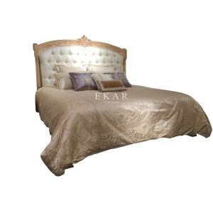 China Wooden Frame Bedroom Furniture Luxury Italian Bed on sale