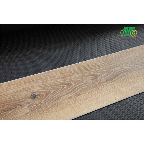 100Sq.Ft Vinyl Floor Underlay Embossed Pattern 1.5mm IXPE Underlayment