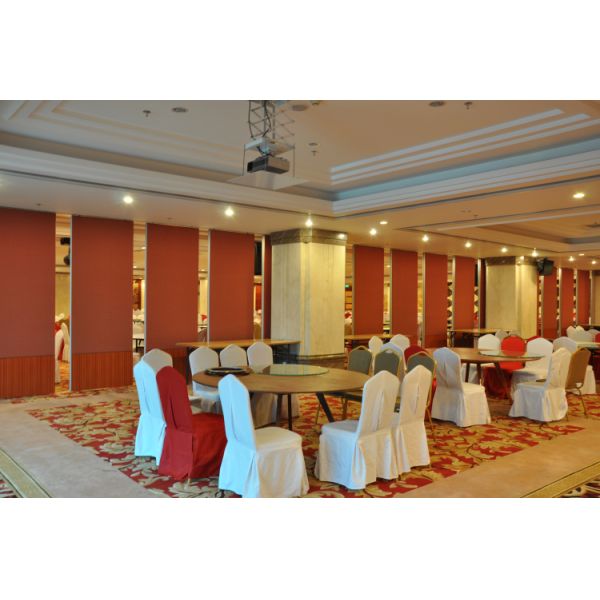 Top Hanging Sliding Partition Wall Movable Partition Walls Folding Partition Door
