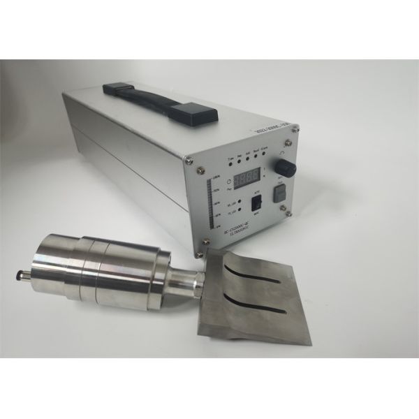 Buy Rubber Ultrasonic Fabric Cutter 35Khz 82.5mm Customized Blade Width at wholesale prices