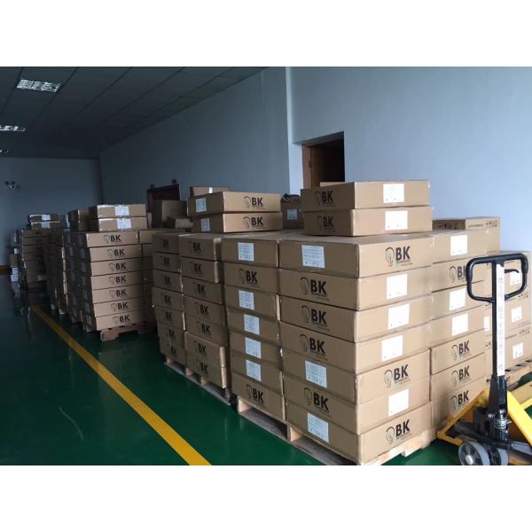 5000k Aluminium Material Led Garden Light Fixtures 60 Watt For Landscape Gardens Outdoor Lighting