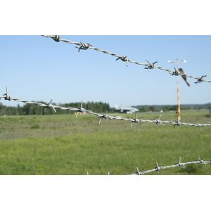 China reliable wholesale professinal factory barbed wire