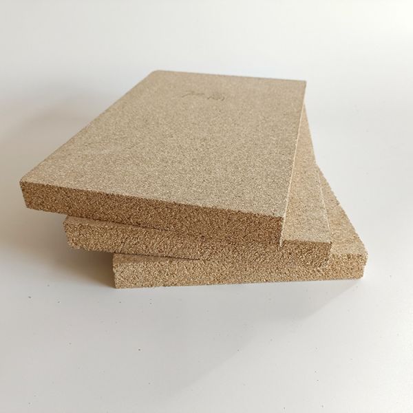 Buy Refractory & Insulation Board Cutting Size OEM Vermiculite Fire Resistant Plate at wholesale prices
