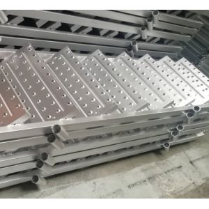 High Strength Layher Scaffolding Parts Telescopic Silverstep Scaffold Ladder