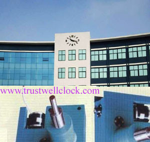 CLOCKS TOWER AND MOVEMENT/MECHANISM WITH NIGHT ILLUMINATION 7 CHIME