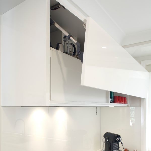 Modern Prefab Kitchen High Gloss Lacquer Cabinets Luxury Flat Panel White