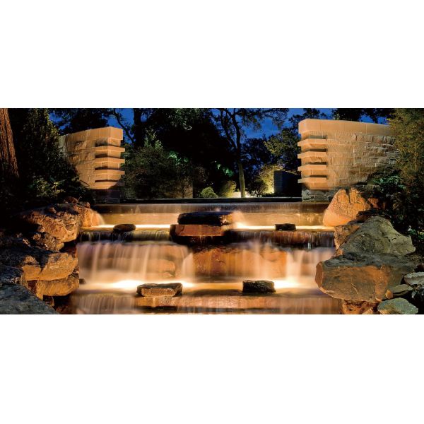 Applications of submersible led lights for fountains: IP68 waterfall lights underwater are suitable for fountains, pools, ponds, water gardens etc. for atmospheric or underwater lighting.