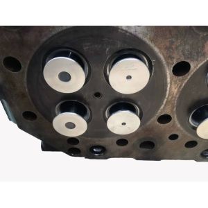 VOLVO D12D Cylinder Head Assembly
