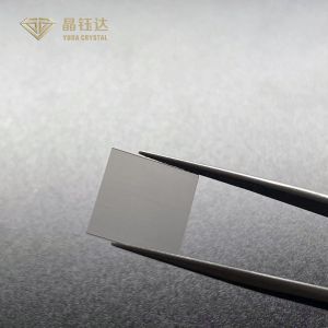 12mm*12mm CVD Single Crystal Diamonds Electronic Grade