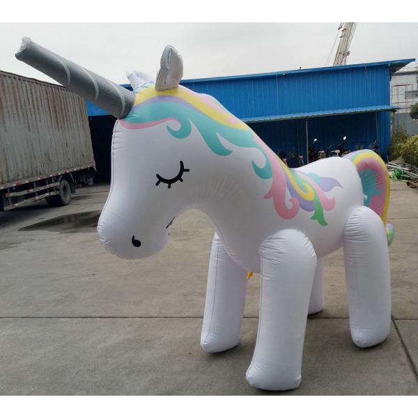Kids Inflatable Water Toys , Ginormous Blow Up Unicorn Yard Sprinkler