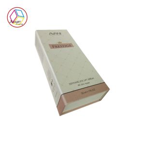 White Cosmetic Gift Box Textured Surface Paper Material Eco - Friendly