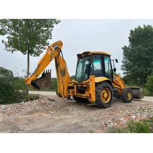 Used Backhoe Loader JCB 3CX With 4.4L Engine And 4240mm Digging Depth