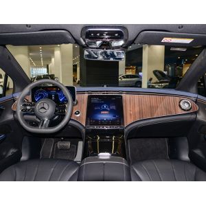 Mercedes 4MATIC Electric Sedan