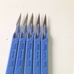 PLC-Controlled Surgical Knife Assembly Machine with 98% Operation Rate