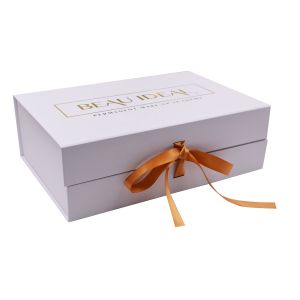 Foldable Recycled Spot UV Printed Rigid Box For Clothing