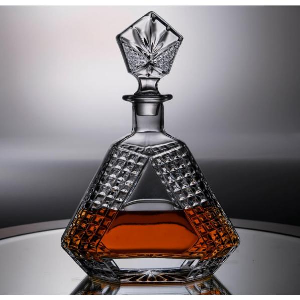 Clear Whiskey Decanter Glass Crystal Glass Liquor Bottle with Customized Bottle Color