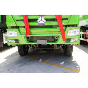 SINOTRUK HOWO Heavy Duty Tipper Dump Truck ZZ3257N3647A For Public Works