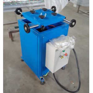 Double glass machine rotated sealant spreading table