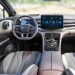 Fast Charge Time of 0.37 Hours and Size of 4820*1920*1750mm 2023 BYD Frigate 07