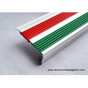 China 2.5m Length Aluminum Stair Tread Nosing With 2 PVC Vinyl Insert Red And Green on sale