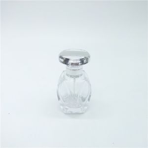 China Cosmetics Packaging Refillable Cosmetic Glass Bottles 50 Ml Fully Transparent on sale