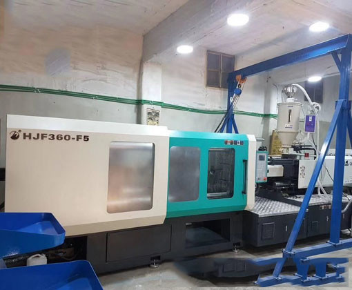 An injection molding machine that specializes in manufacturing plastic chairs