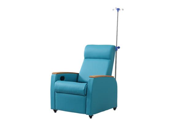 Buy Adjustable Manual Dialysis Recliner Chairs With IV Pole On Casters at wholesale prices