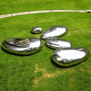 3 Dimensional Cobblestone Mirror Sculpture Garden Ornaments Customized