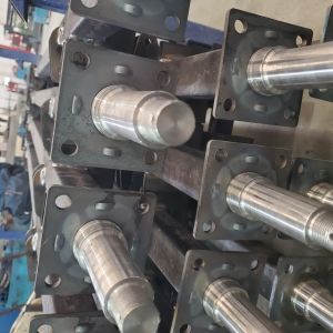 3500lbs Straight Unbraked 50mm Square Trailer Axle With Mounting Plate